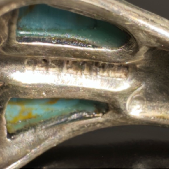 Vintage Turquoise Inlay Signet Ring Sterling Silver Southwest Style Size 7.5 - Picture 2 of 7